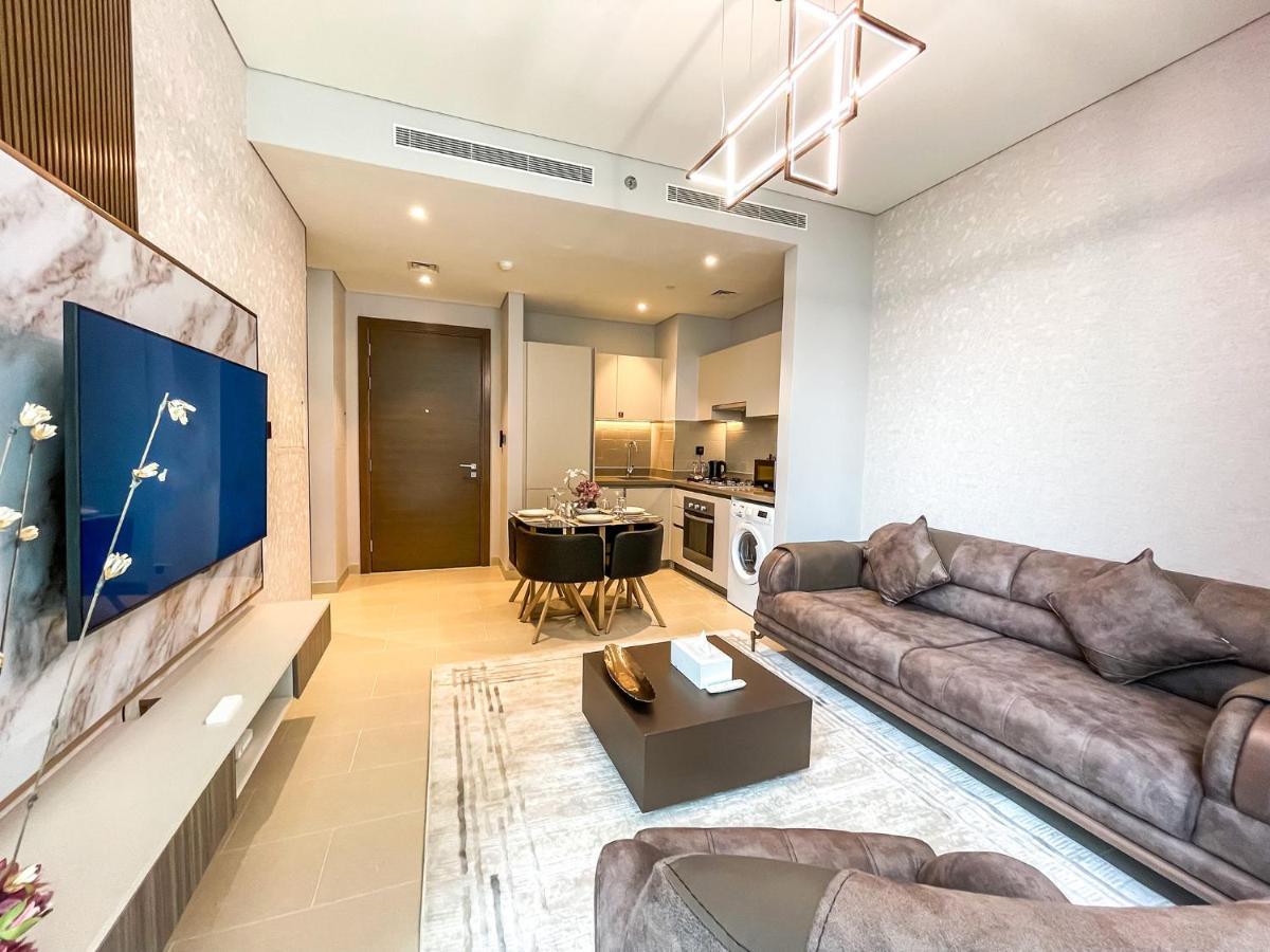 Stay By Latinem Luxury 1Br Holiday Home Cv A207 Near Burj Khalifa Dubaj Kültér fotó